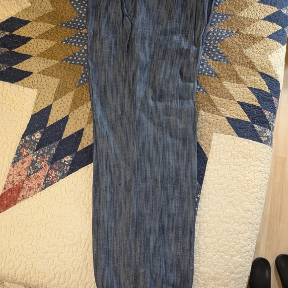 Giorgio Armani Men's Navy Striped Casual Dress Pants - Picture 3 of 14